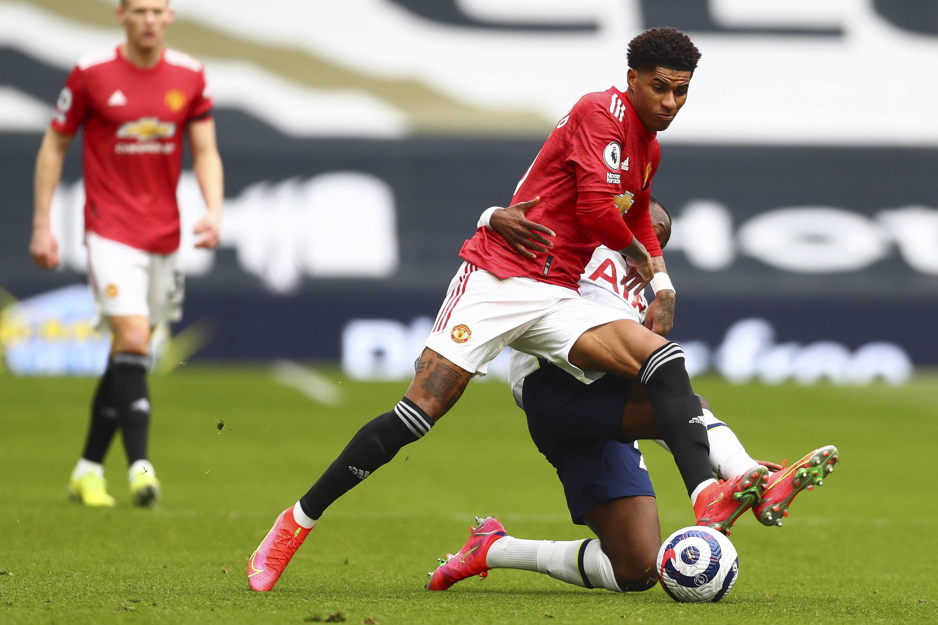 的伤病不仅 的伤病不仅