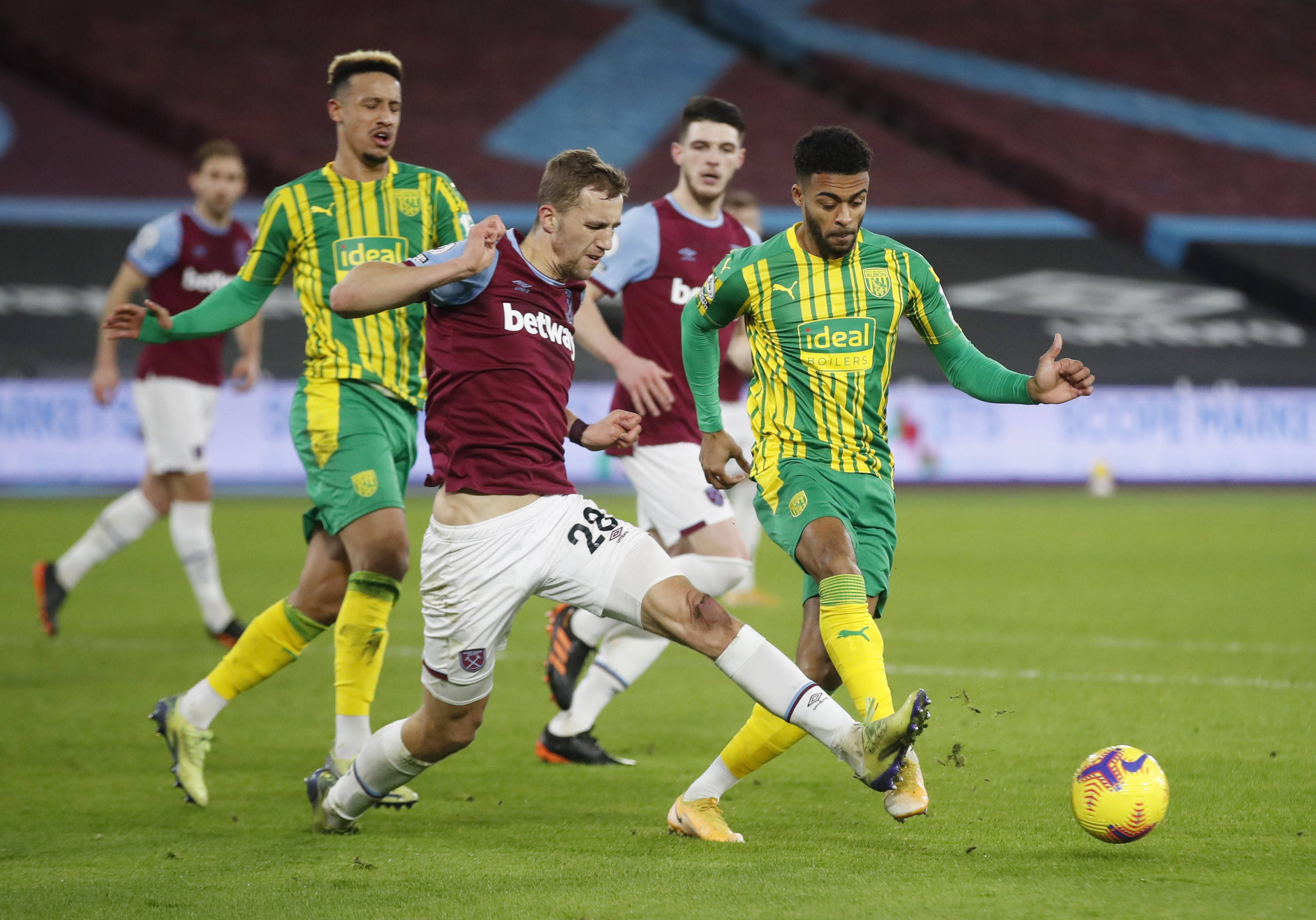 虽然球迷助 虽然球迷助